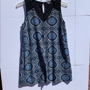 Lily Rose Blue/white sleeveless dress size Med.🌹